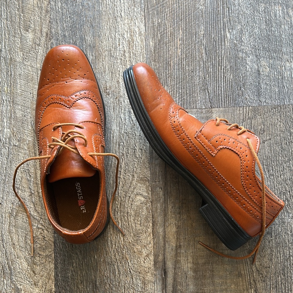 Deer Stags Light Brown Simulated Leather Men’s Size 7 Used
